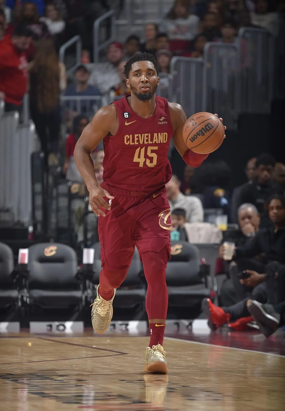 然而就在今, 已经与骑士